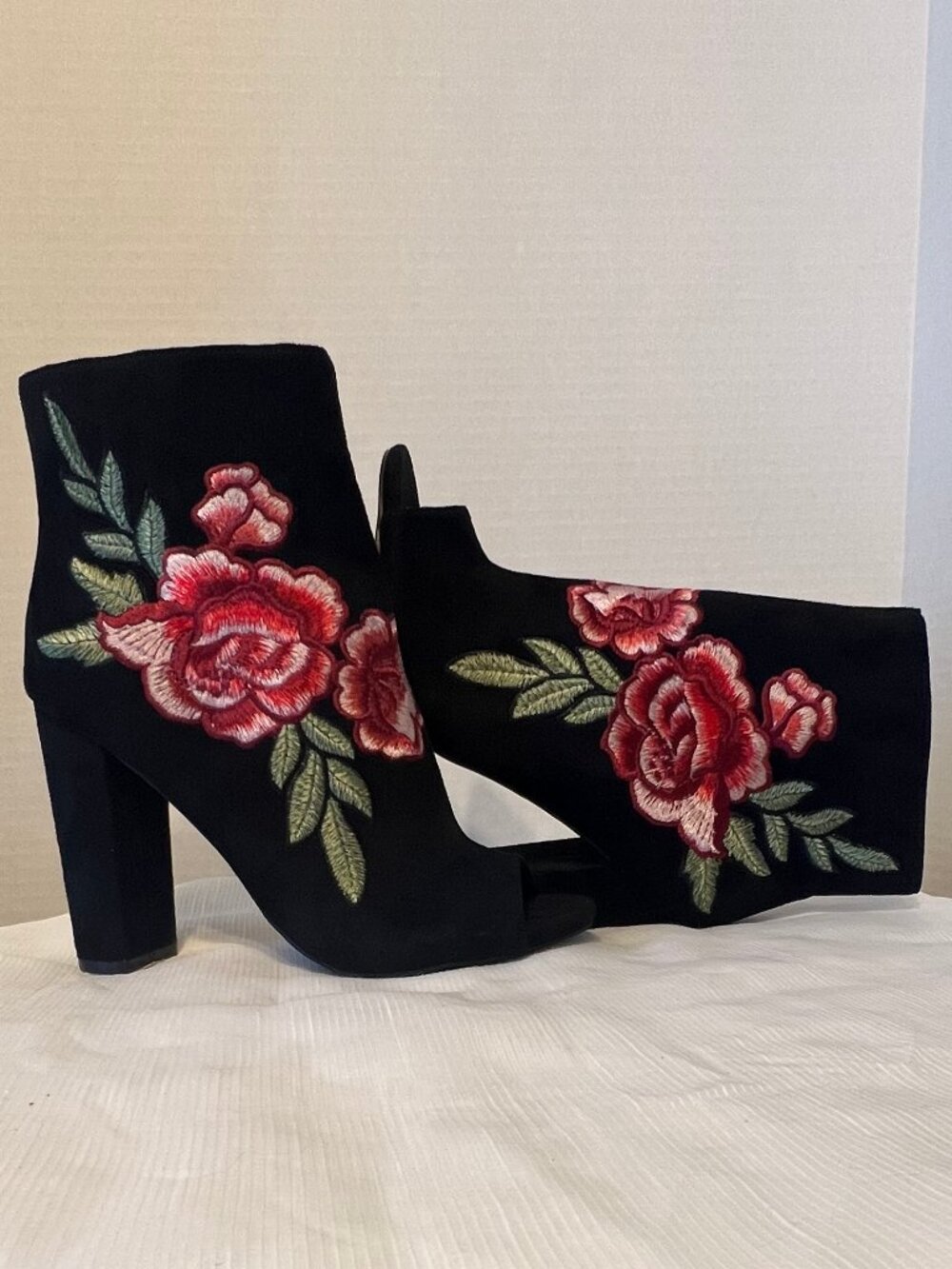 Charlotte Russe Faux Suede Black Floral Peep-toe Bootie NWT